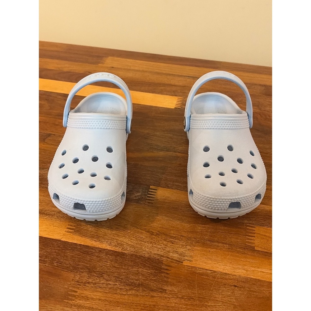 Crocs Kids Classic Clog Light Blue Water Friendly Shoes Size C13 - Picture 3 of 8